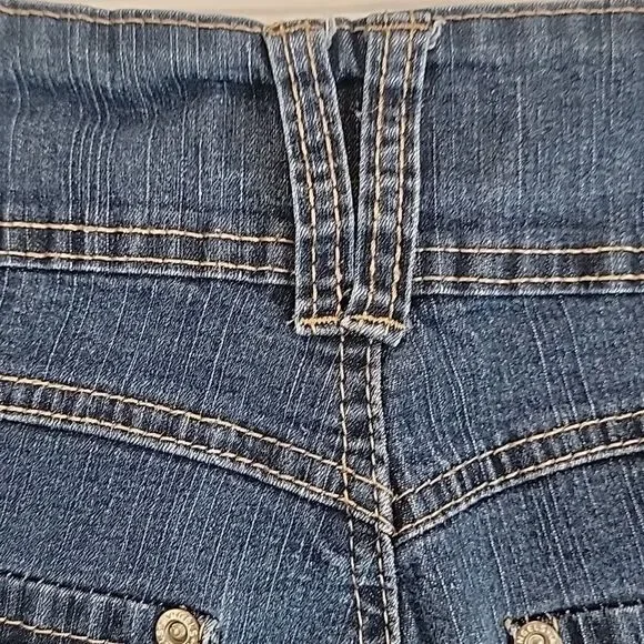 Angels Bermuda blue denim stretch jean shorts Women's Size 16 - Picture 6 of 13